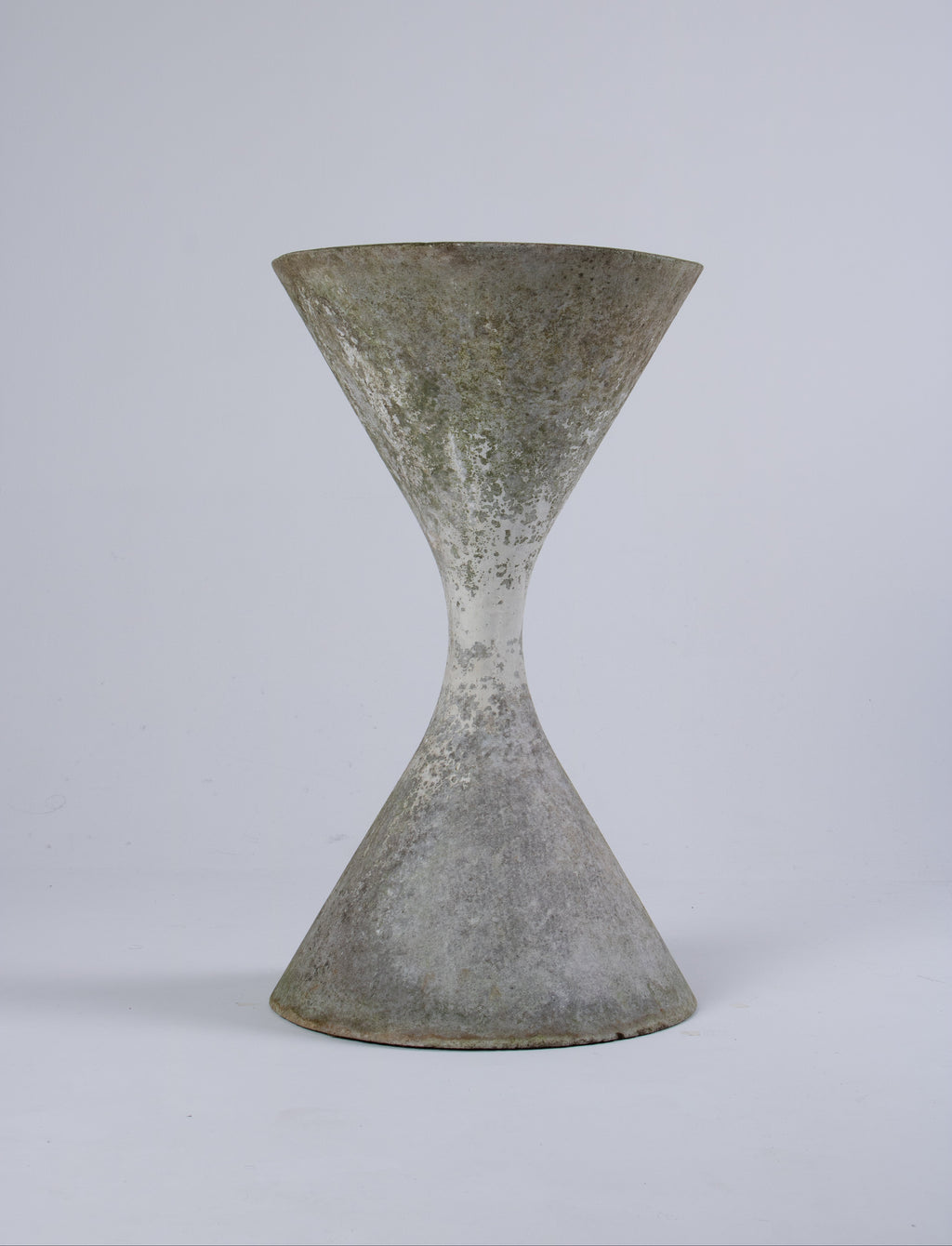 Willy Guhl Diabolo Planter