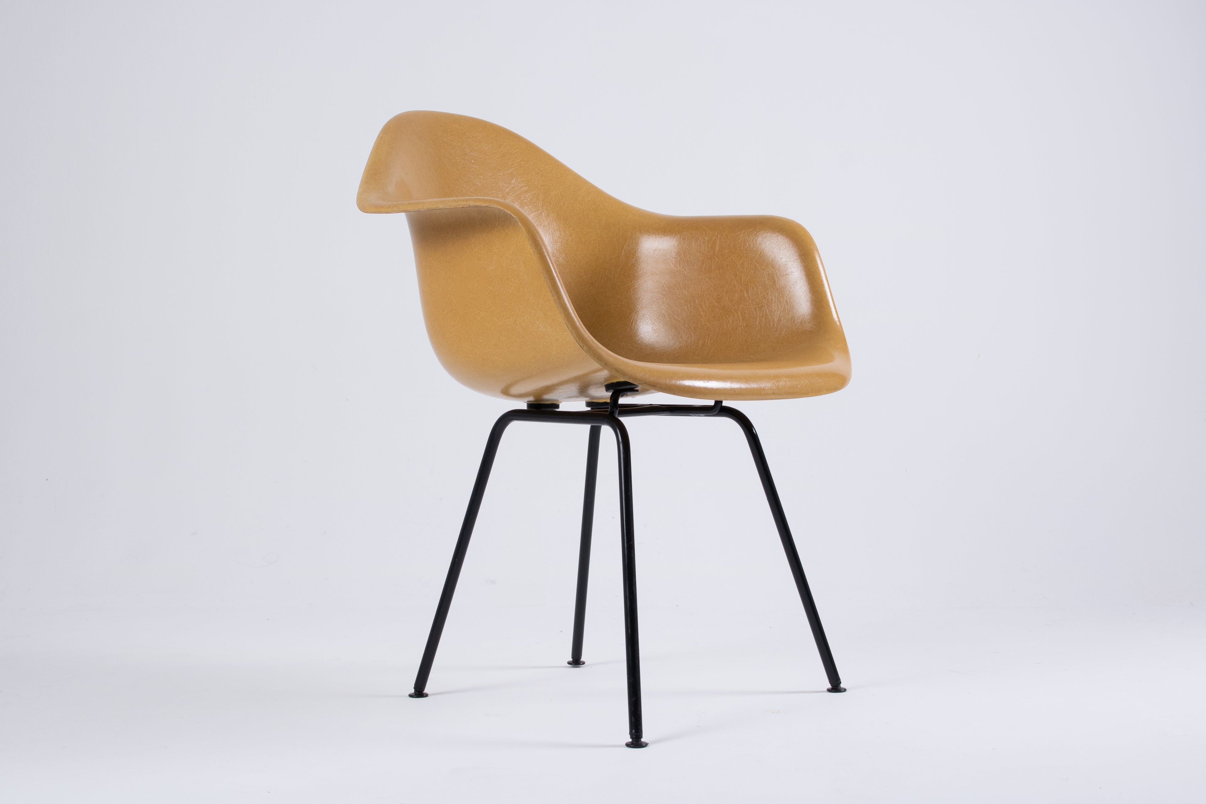 Eames DAX Herman Miller
